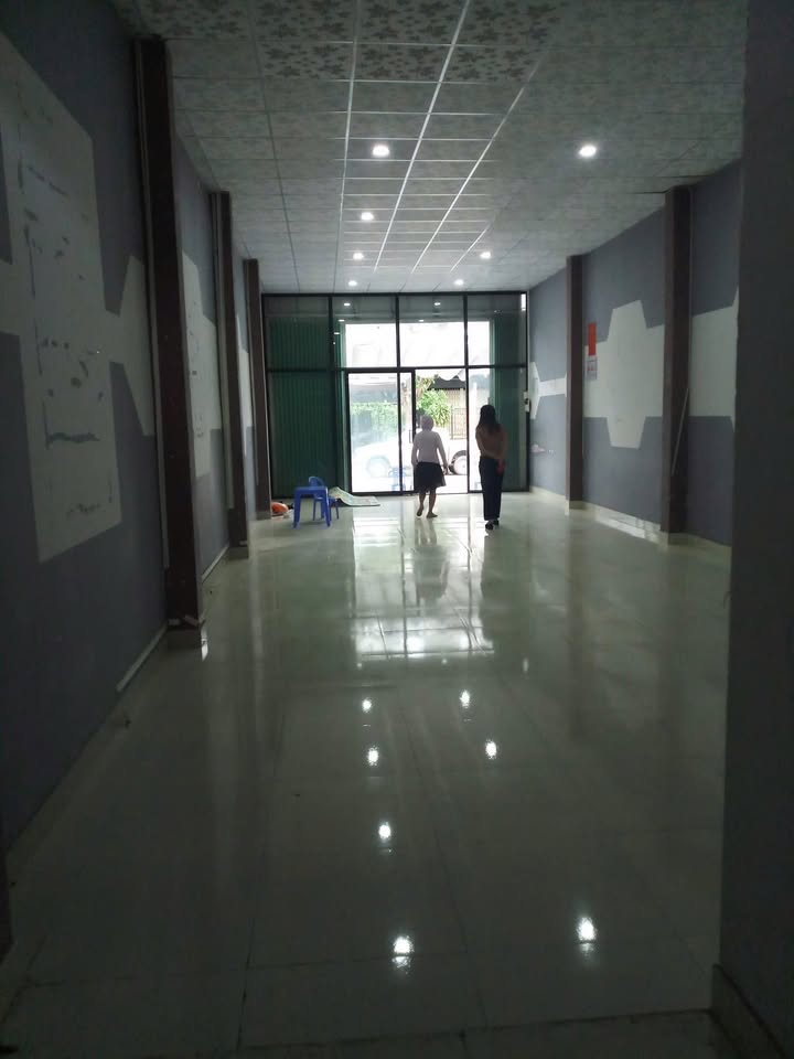 Nhà mặt tiền đường Thành Thái, 100m² giá 7 triệu - Thích hợp làm văn phòng, kinh doanh