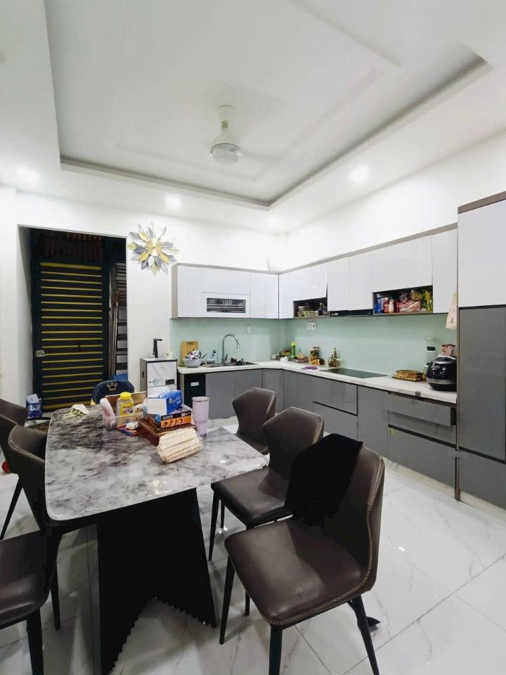 Nhà phố mặt tiền Gò Dầu, Tân Quý, 69.3m² giá 7.8 tỷ - Cơ hội đầu tư hấp dẫn!