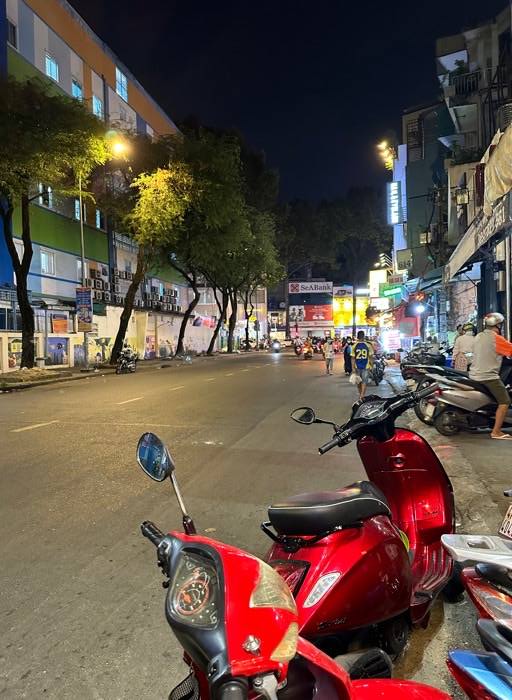 Nhà mặt tiền Sư Vạn Hạnh Quận 10 giá 14.3 tỷ - Khu kinh doanh sầm uất!