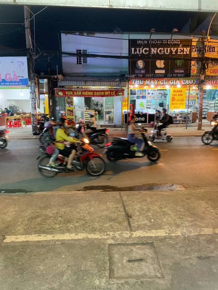 Mặt tiền kinh doanh Đường Nguyễn Thị Tú 40m² giá 13 triệu - Kinh doanh mọi ngành nghề!