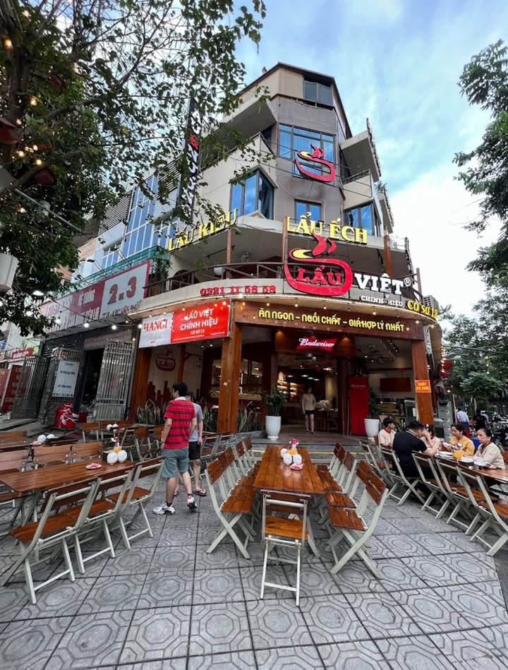 Shophouse cho thuê tại Văn Phú Hà Đông 270m² giá 70 triệu - Lô góc mặt tiền 30m!