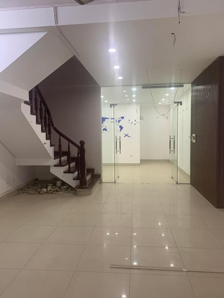 Cho thuê nhà tại Mễ Trì, Nam Từ Liêm - Diện tích từ 55m² đến 150m² - Giá từ 24 triệu/tháng!