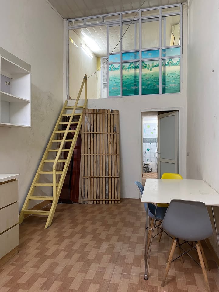 Nhà cho thuê phố Thanh Đàm, Vĩnh Hưng 1.5 tầng giá 5 triệu - Gần trường tiểu học Nguyễn Khoái!