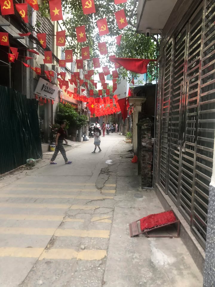 Nhà phố Xuân Đỉnh 55m² giá 6.375 tỷ - Ô tô vào nhà thoải mái!