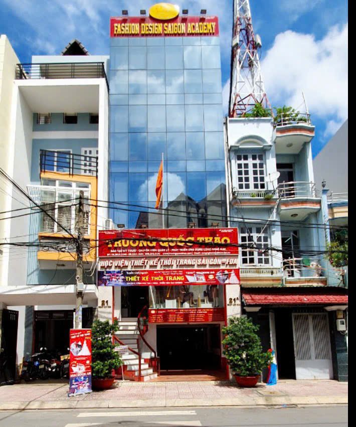 Nhà mặt tiền 21A Nhất Chi Mai, Tân Bình 99m² giá 3x tỷ - Đầu tư sinh lời ngay!