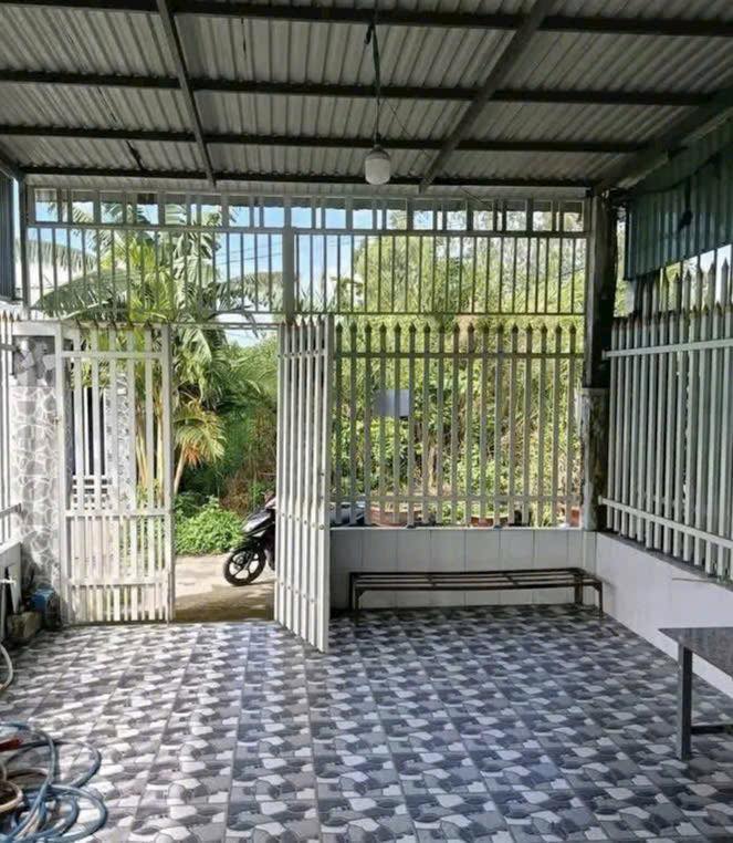 Đất nền Tân Hạnh Vĩnh Long 131m² giá 800 triệu - Sân rộng ô tô đậu thoải mái!