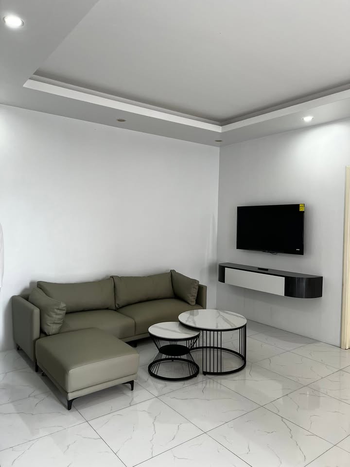 Chung cư Thụy Vân Việt Trì 2 phòng ngủ giá 6 triệu - View hồ sen thoáng mát!