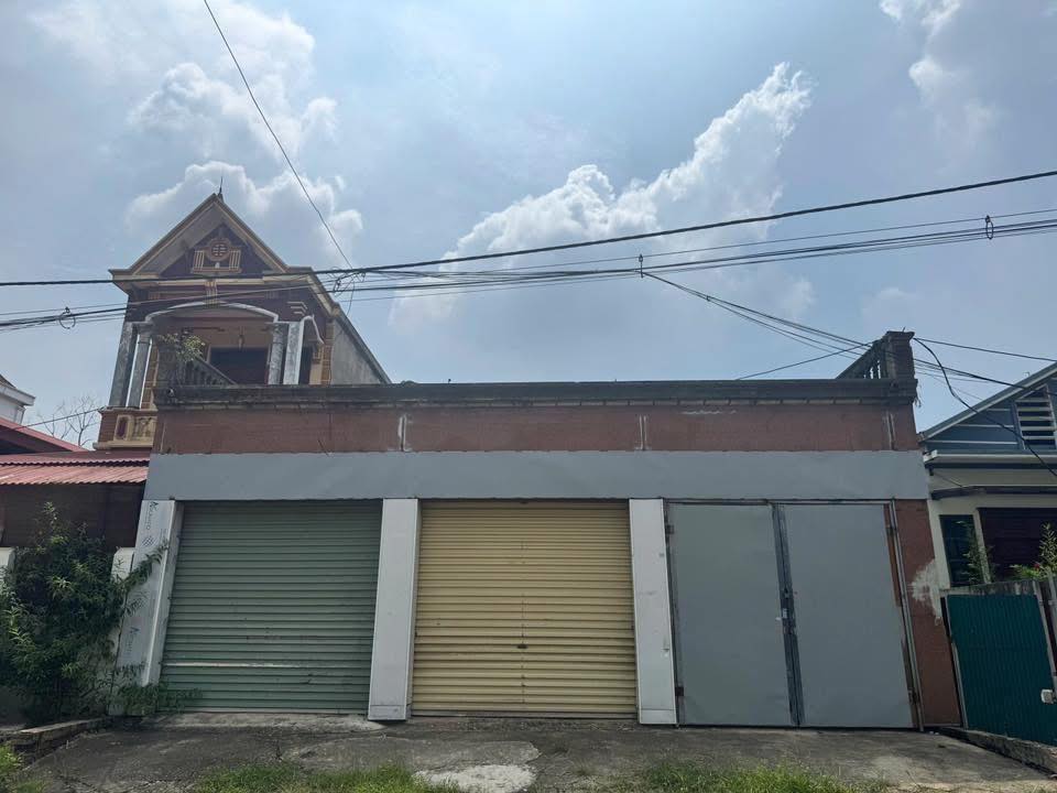 Kho cho thuê tại Tân Phong, Bình Xuyên 200m² - Đường rộng, vị trí đẹp!