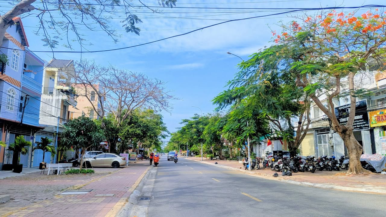 Nhà 3 Tầng Thắng Nhất, Vũng Tàu 100m² giá 12.89 tỷ - Không gian sống lý tưởng!