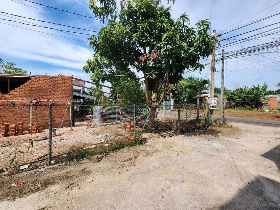 Đất nền mặt tiền Thành Thái, Bảo Vinh, 110m² giá 2.2 tỷ - Đầu tư sinh lời ngay!