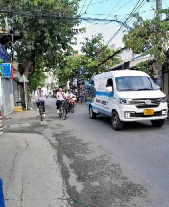 Nhà góc 2 mặt tiền Hóc Môn 132m² giá 7.5 tỷ - Kinh doanh sầm uất!