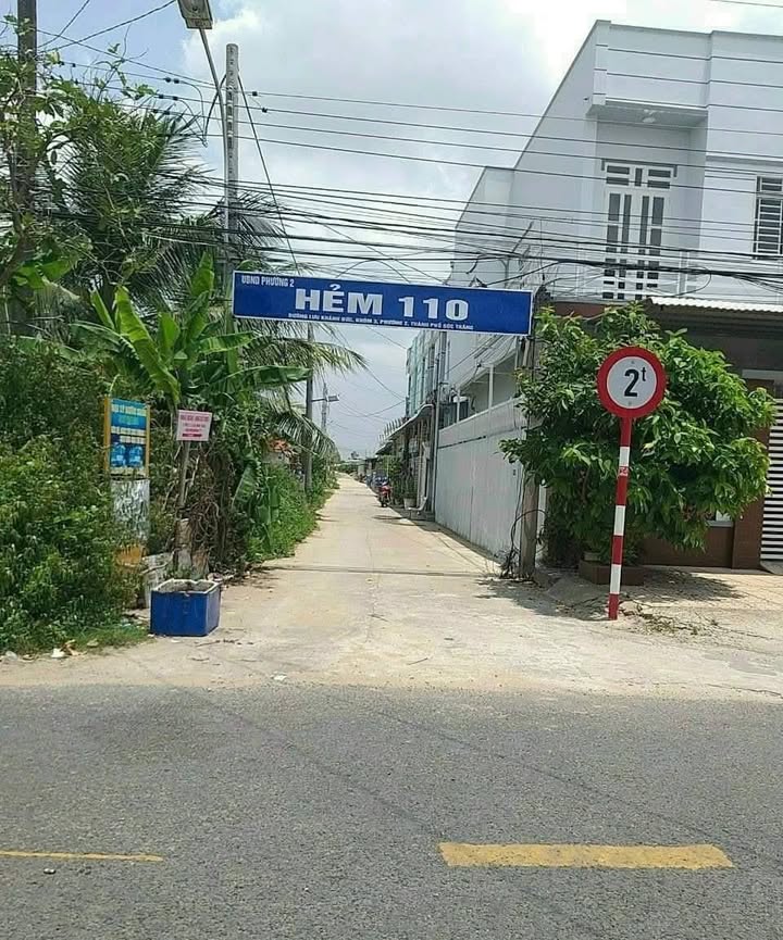 Nhà cho thuê 1 trệt 1 lầu Hẻm 110 Lưu Khánh Đức - 4 triệu/tháng, Sân trước rộng rãi!