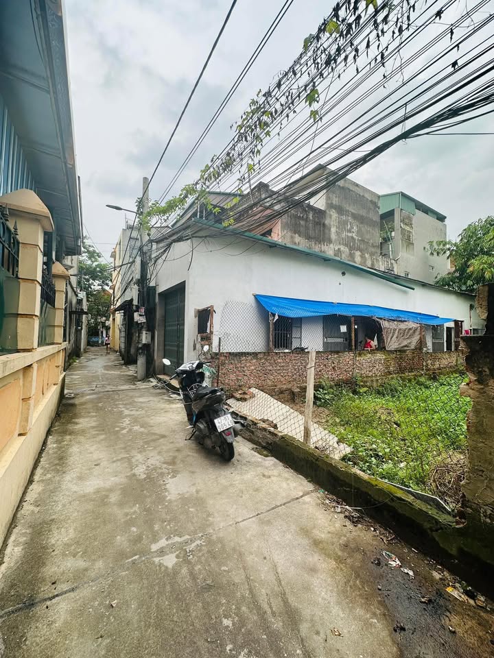 Đất Thạch Bàn Long Biên 60m² giá 7.2 tỷ - Ngõ ô tô đỗ cửa!