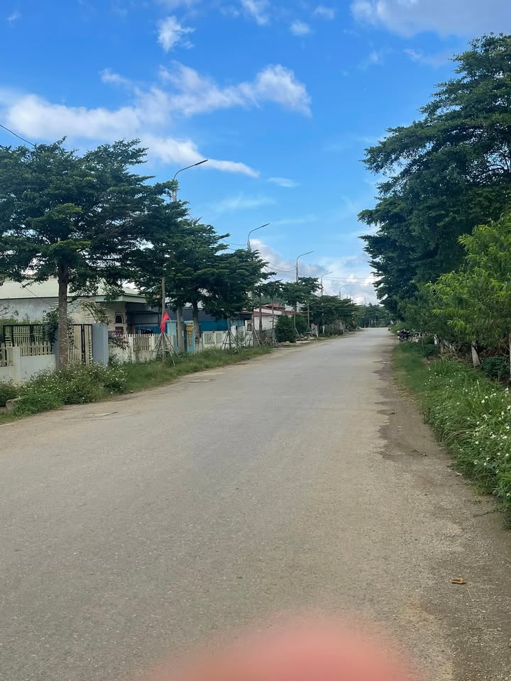 Đất nền Tiền Tiến - Vân Sơn, Mộc Châu 130m² giá 1 tỷ - Cơ hội đầu tư sinh lời!