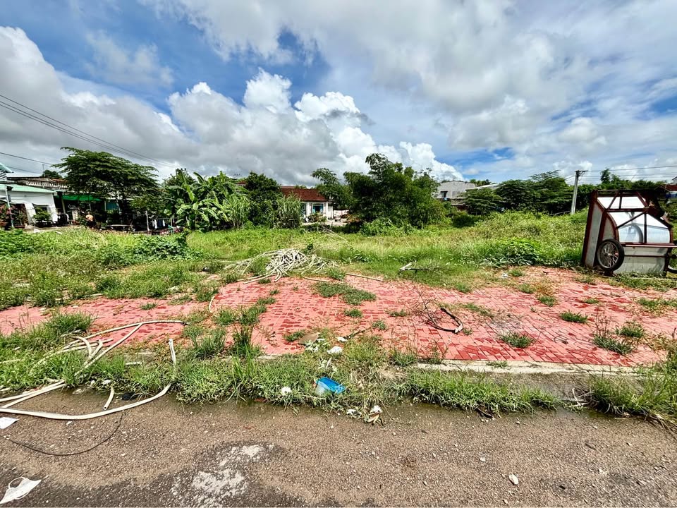 Lô đất mặt tiền đường Cần Vương An Nhơn 138m² giá 1.5 tỷ - Vị trí đắc địa cho kinh doanh!