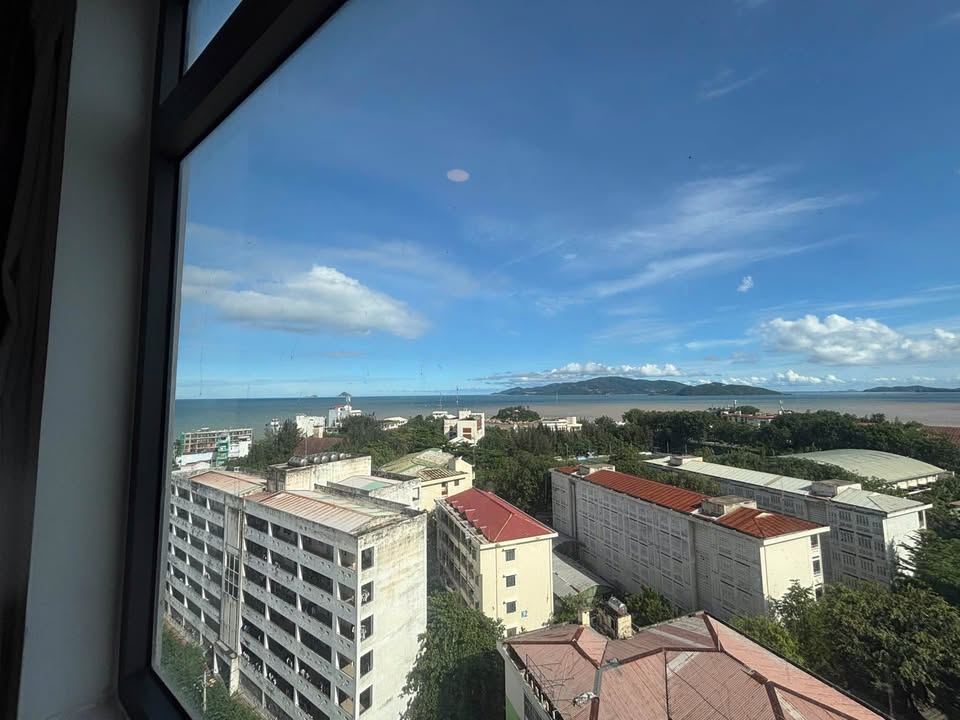 Căn hộ cho thuê Napoleon Nha Trang 2PN giá 7.5 triệu - View phố biển tuyệt đẹp!