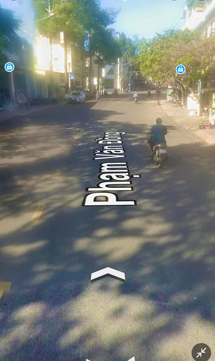 Nhà mặt tiền Phạm Văn Đồng, Cam Linh 175m² giá 7.6 tỷ - Kinh doanh sầm uất!