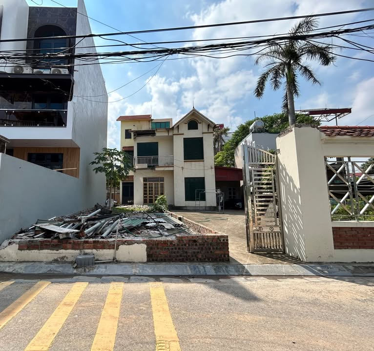 Bán đất thôn Nguyên Khê 66.8m² giá 6 tỷ - Đầu tư sinh lời cao!