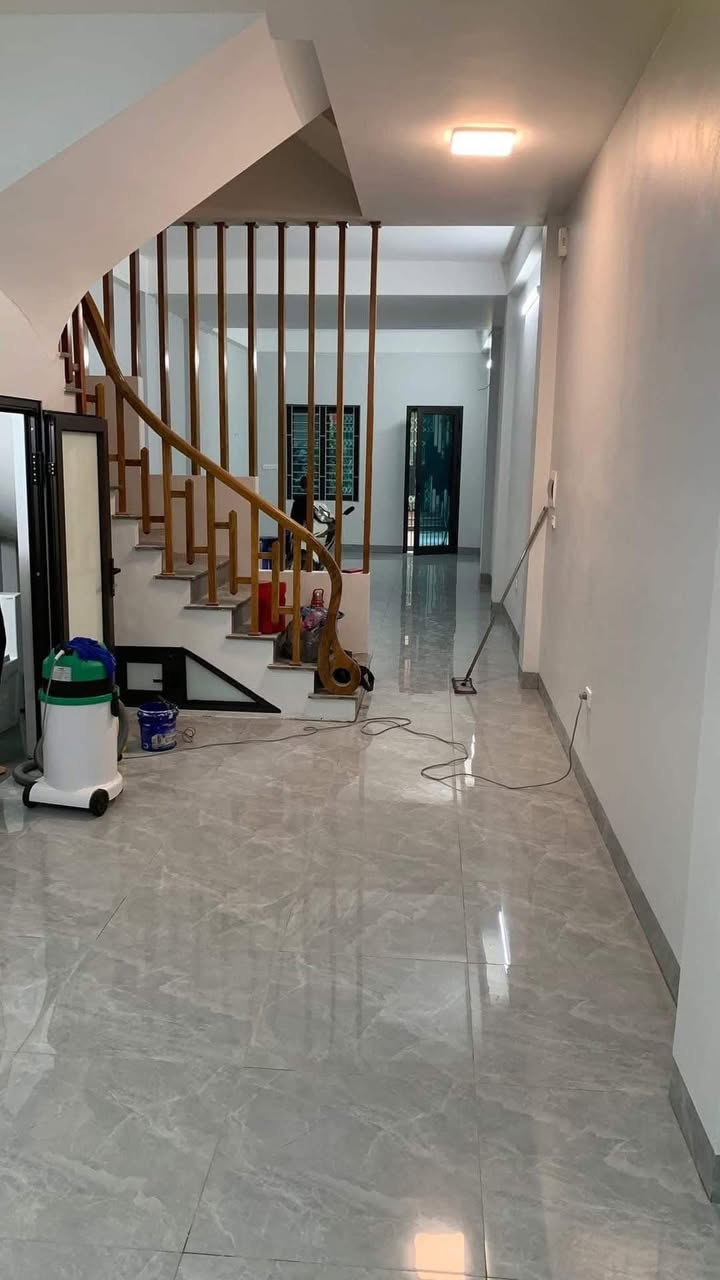 Nhà cho thuê tại Tân Triều, Hà Đông 80m² - Phù hợp cho gia đình và văn phòng!