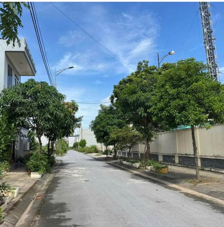 FrontHouse Đường trục chính Thanh Châu 82m² giá 2 tỷ - Vừa ở vừa kinh doanh tuyệt vời!