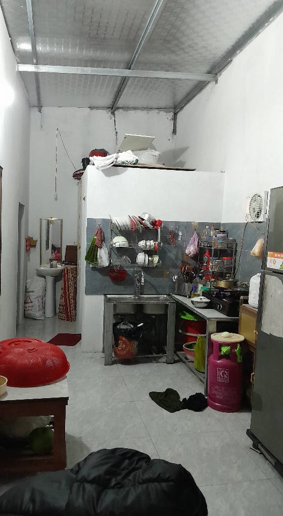 Nhà cấp 4 tại xóm 6 Hưng Chính 117m² giá 2.3 tỷ - Sẵn sàng vào ở ngay!