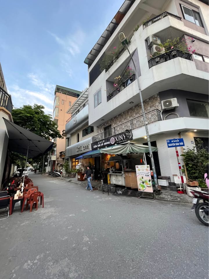 Nhà mặt phố lô góc Mỗ Lao 80m² giá thỏa thuận - Kinh doanh sầm uất!