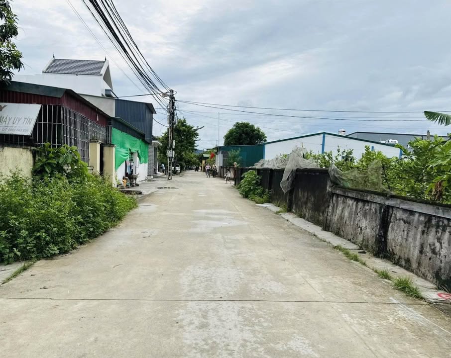 Bán đất lô góc khu phố Khoa Đà, Hưng Tây 200m² giá 7.6 tỷ - Đầu tư sinh lời cao!