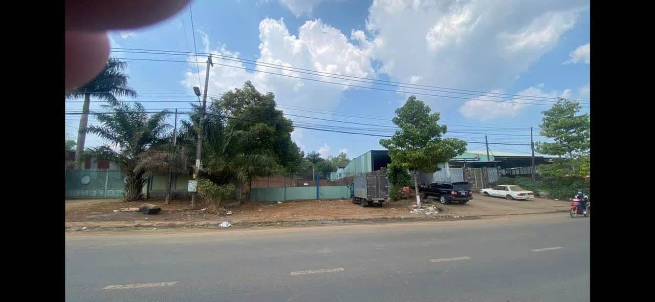 Bán đất mặt tiền Lê Thánh Tôn Pleiku 770m² giá 9.5 tỷ - Đầu tư sinh lời ngay!