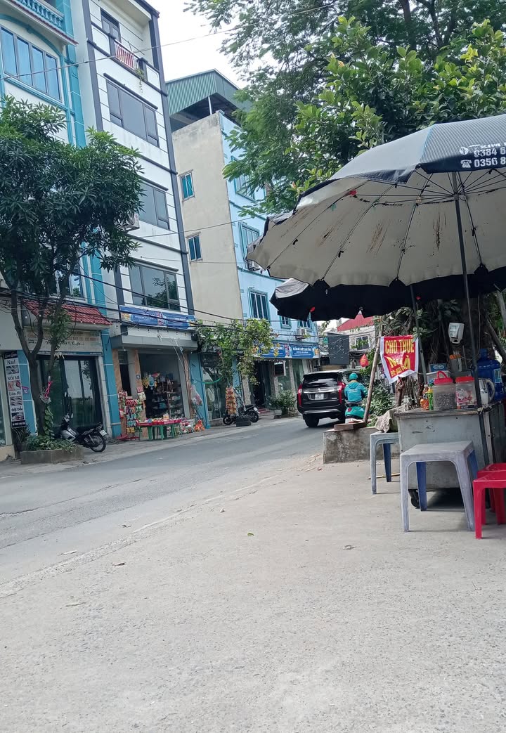 Đất nền 120m² Đội 8 Ngọc Hồi, Thanh Trì, Hà Nội - Giá 9 tỷ thương lượng!