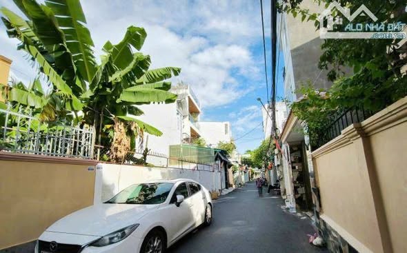 Nhà 1 Trệt 3 Lầu Hẻm Ô Tô Lê Lợi, Phường 7, Vũng Tàu 83m² - Giá 9 tỷ, Tiềm Năng Tăng Giá Cao!