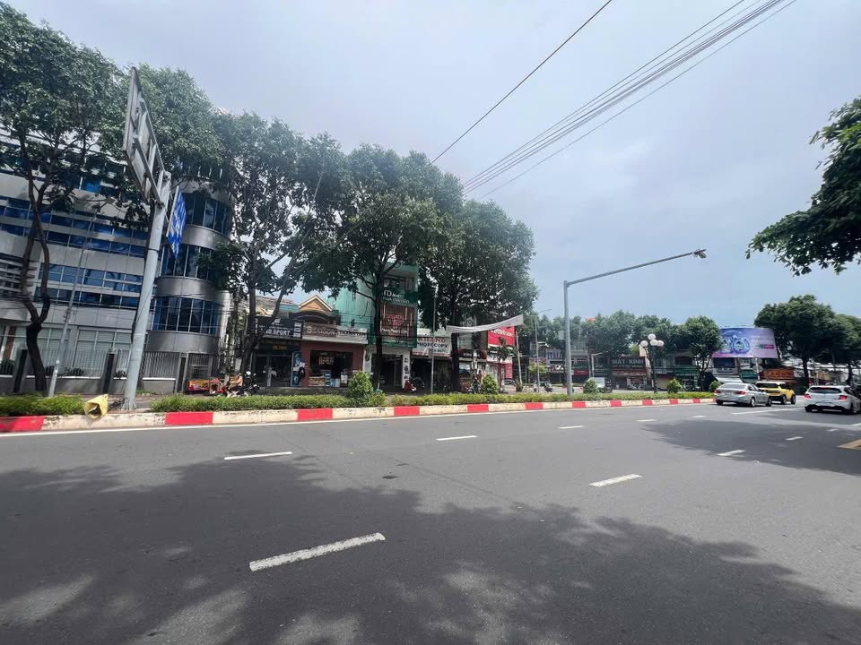 Nhà phố đường 30/4, Vũng Tàu 125m² giá 14.8 tỷ - Sổ hồng hoàn công!