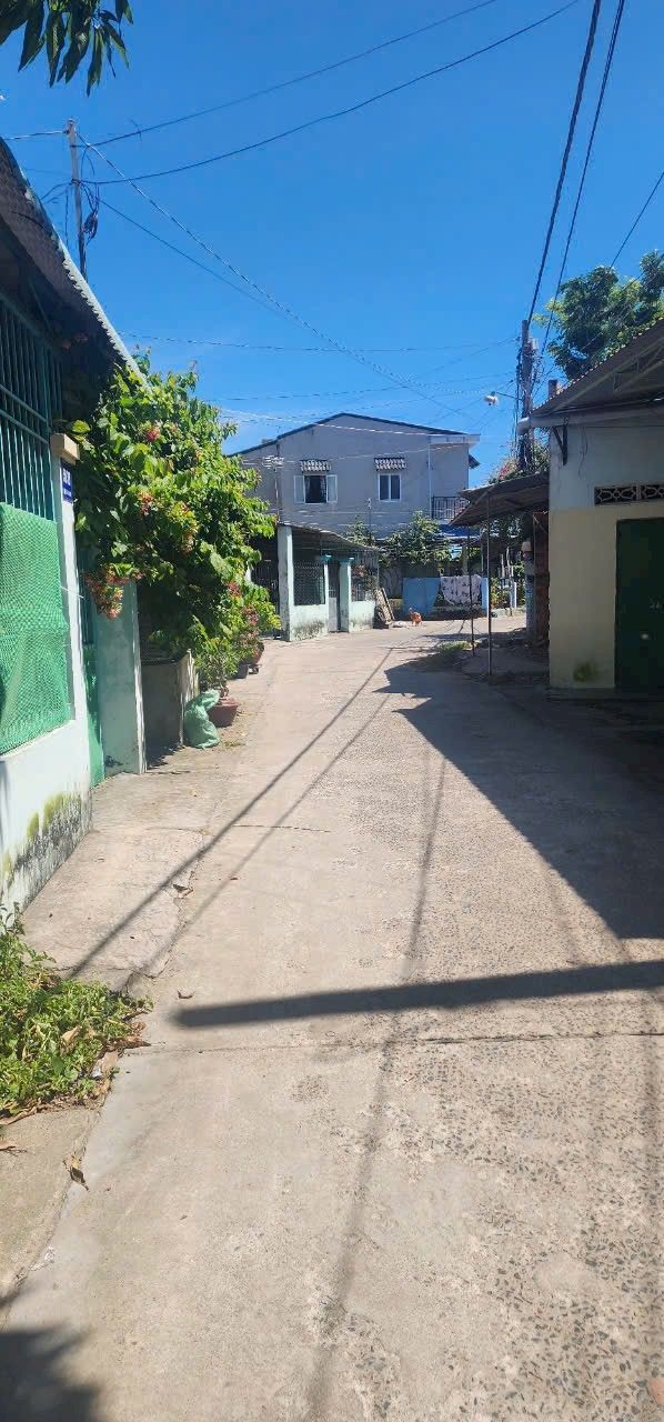 Nhà cấp 4 Phú Tài 67m² giá 1.1 tỷ - Gần bệnh viện, trường học!