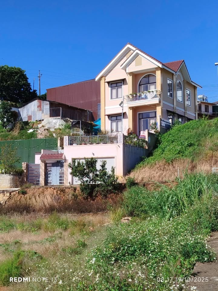 Nhà cho thuê tại Đà Lạt 240m² giá 10 triệu - View đẹp, không gian yên tĩnh