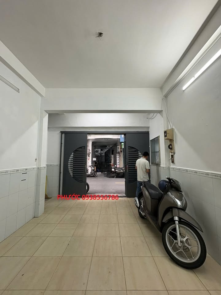 Cho thuê nhà nguyên căn Cư xá Đô Thành, P.4, Q.3 - Đầu tư sinh lời nhanh chóng!