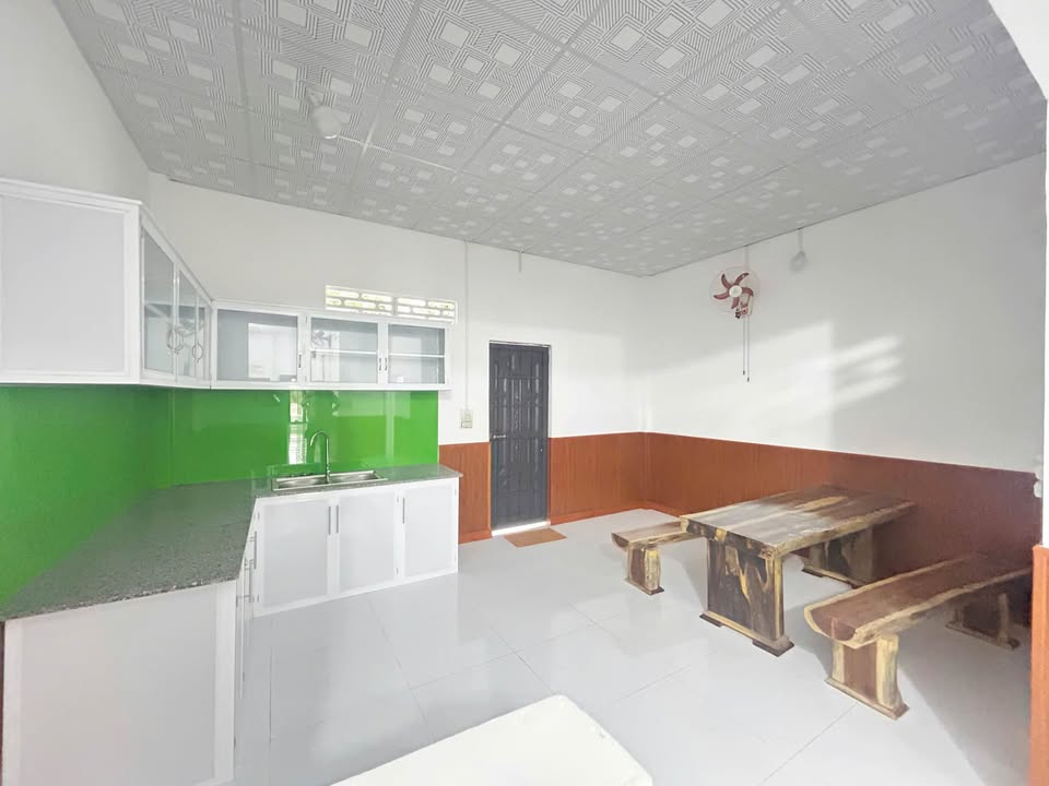 Cho thuê mặt tiền Nguyễn Thị Định, Buôn Ma Thuột - Sân ô tô, chỉ 5 triệu/tháng!