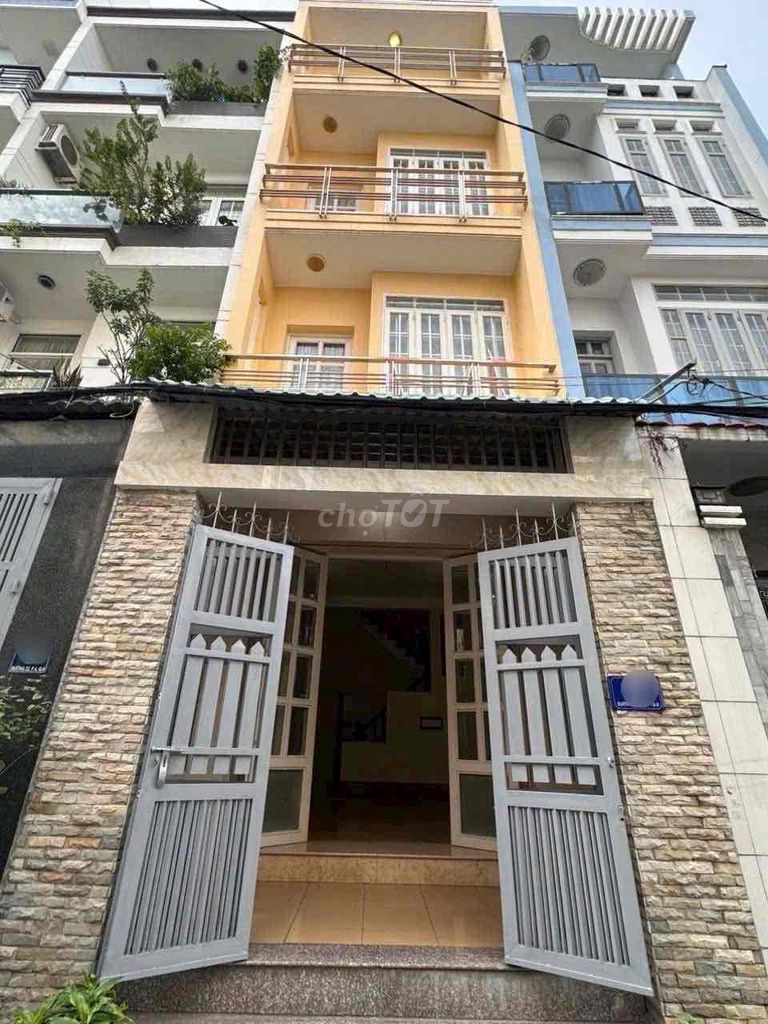 Nhà phố 4m x 14m tại Phường 4, Quận 8 - Giá 8.4 tỷ, xe hơi vào tận nhà!