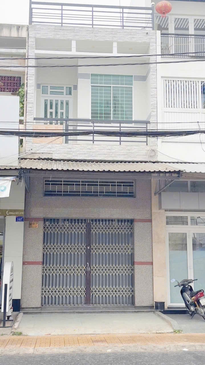 Nhà cho thuê mặt tiền kinh doanh tại TP Bến Tre 120m² giá 17 triệu - Phù hợp cho mọi loại hình dịch vụ!