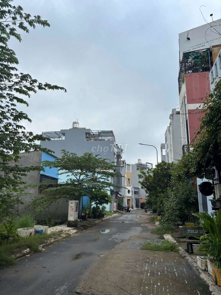 Đất nền đường Hồ Văn Long Quận Bình Tân 58.5m² giá 3.65 tỷ - Hẻm xe hơi thoáng rộng