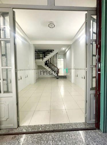 Nhà nguyên căn 5/3A Phú Thọ, Q11 224m² giá 15 triệu - Dọn vào ở ngay!