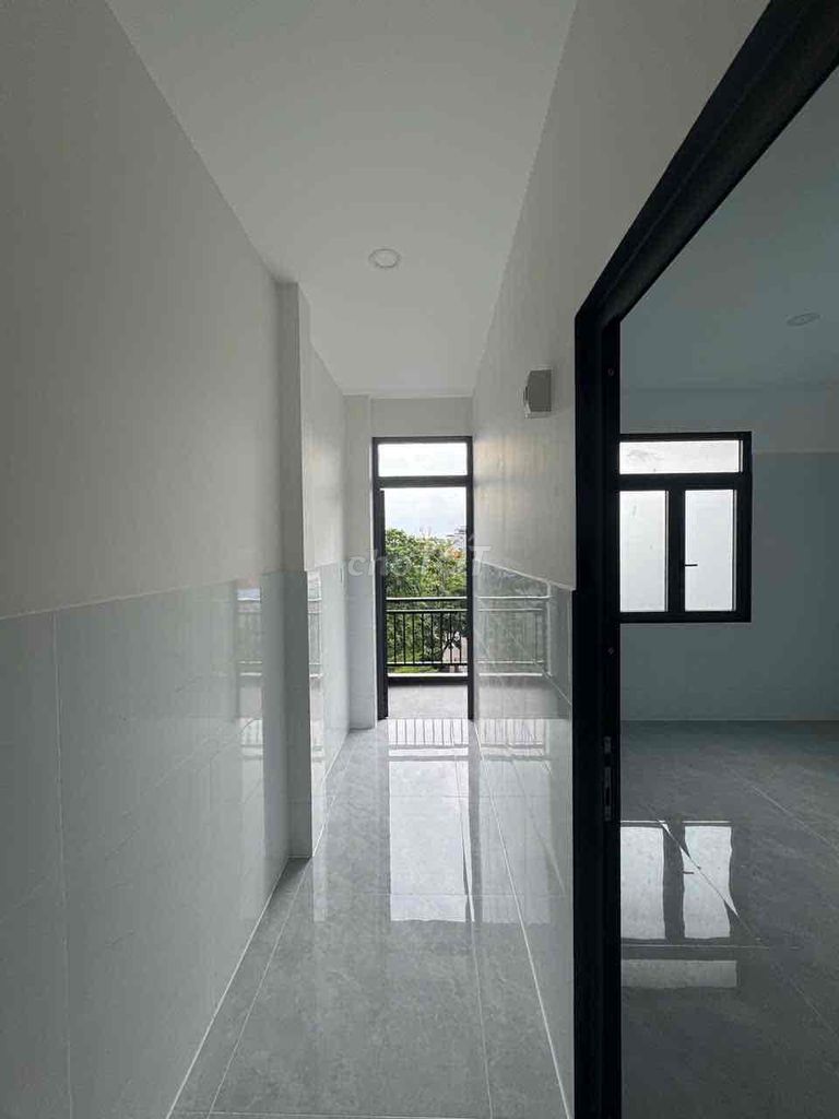 Căn hộ Studio ban công 25m² giá 5.4 triệu - Nhà đẹp, cho nuôi pet