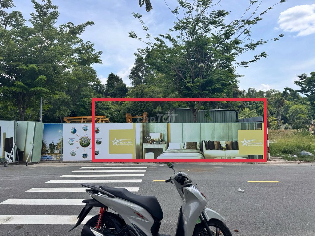 Đất KDC Vietsing Phú Chánh mặt tiền DT 742 giá cắt lỗ 2.6 tỷ - Đầu tư sinh lời nhanh chóng!