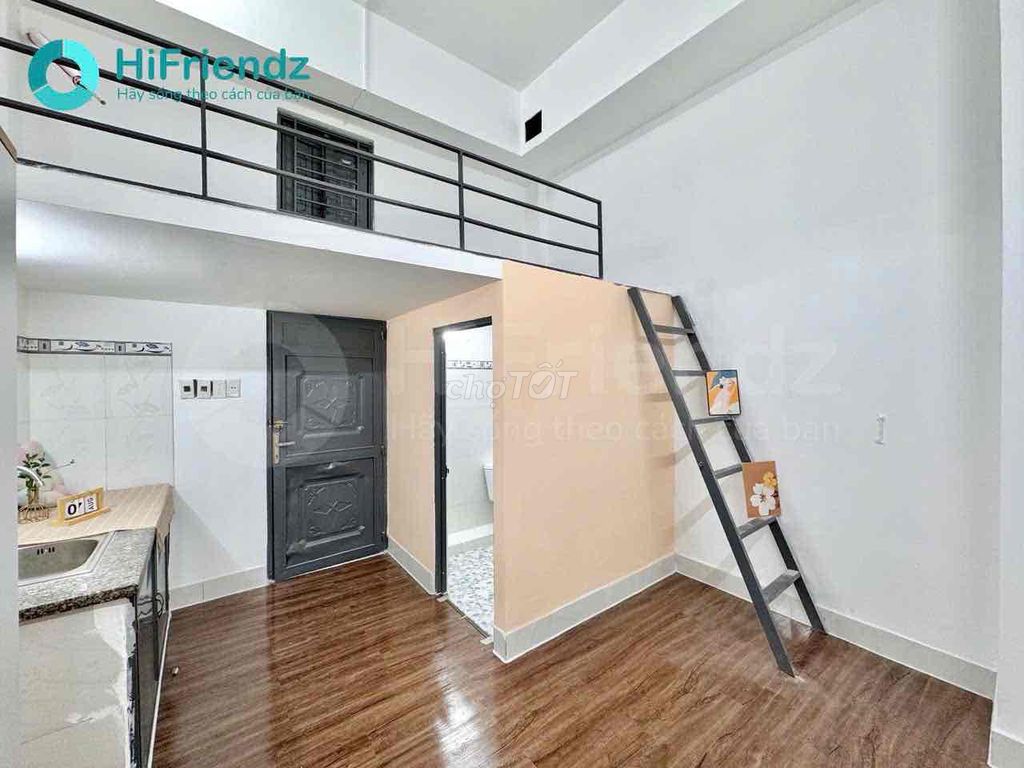 Phòng trọ gác cao Đường Trịnh Đình Thảo 30m² giá 3.7 triệu - Tiện nghi đầy đủ, bảo vệ 24/7!