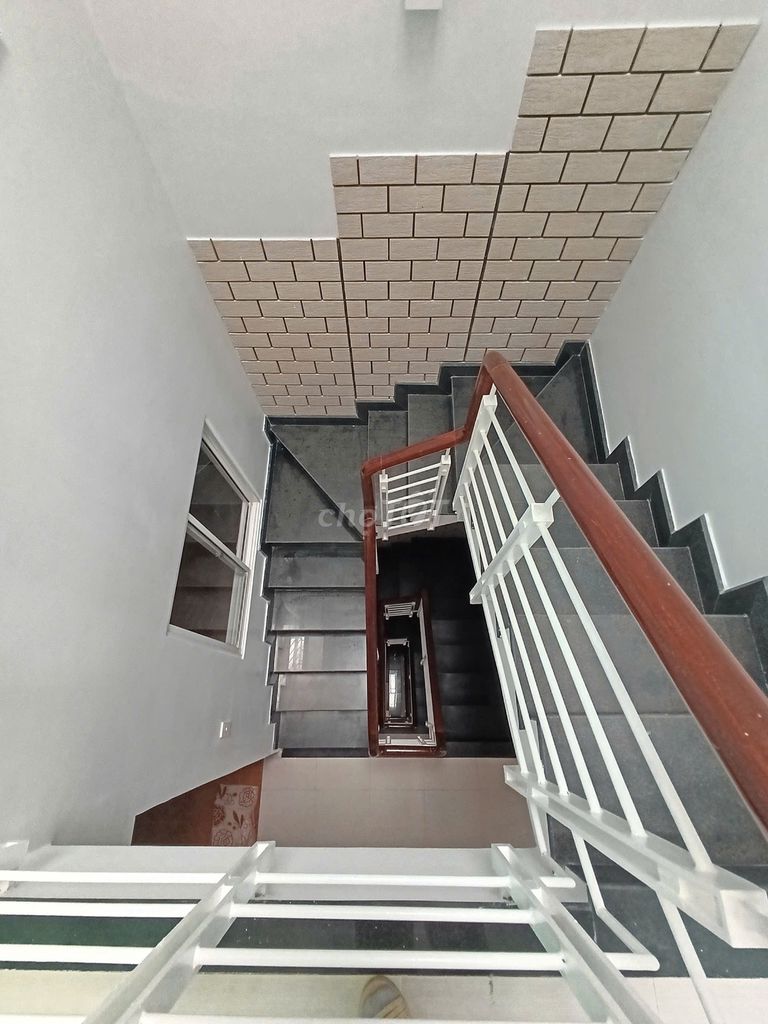 Nhà bán mặt tiền cư xá D ngay chợ Hồ Trọng Quý 36m² giá 8.9 tỷ - Vị trí vàng cho kinh doanh