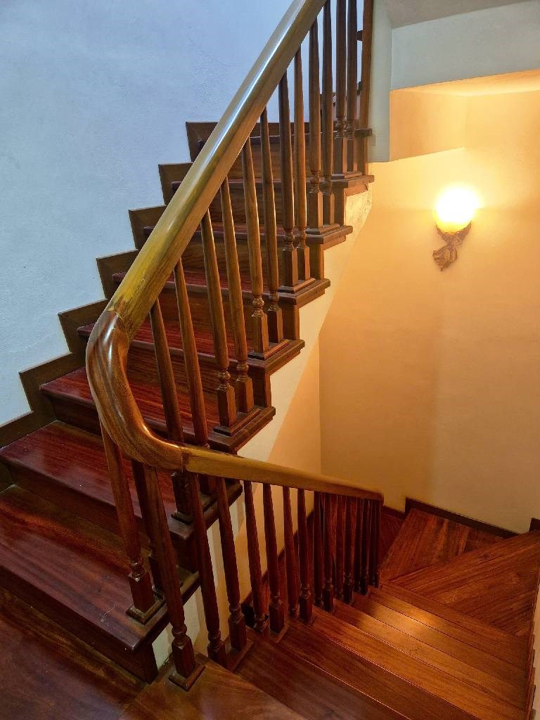 Nhà phố Kim Ngưu, quận Hai Bà Trưng 47m² giá 15.5 tỷ - Ô tô đỗ cửa, lô góc hiếm có!