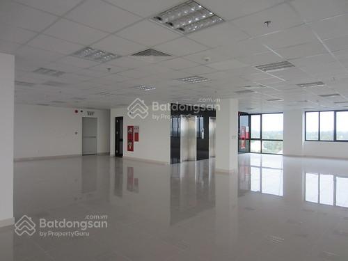 Cho thuê văn phòng tại Số 78 Đông A, KĐT Hòa Vượng, Nam Định - Diện tích 300m² linh hoạt, giá thỏa thuận!