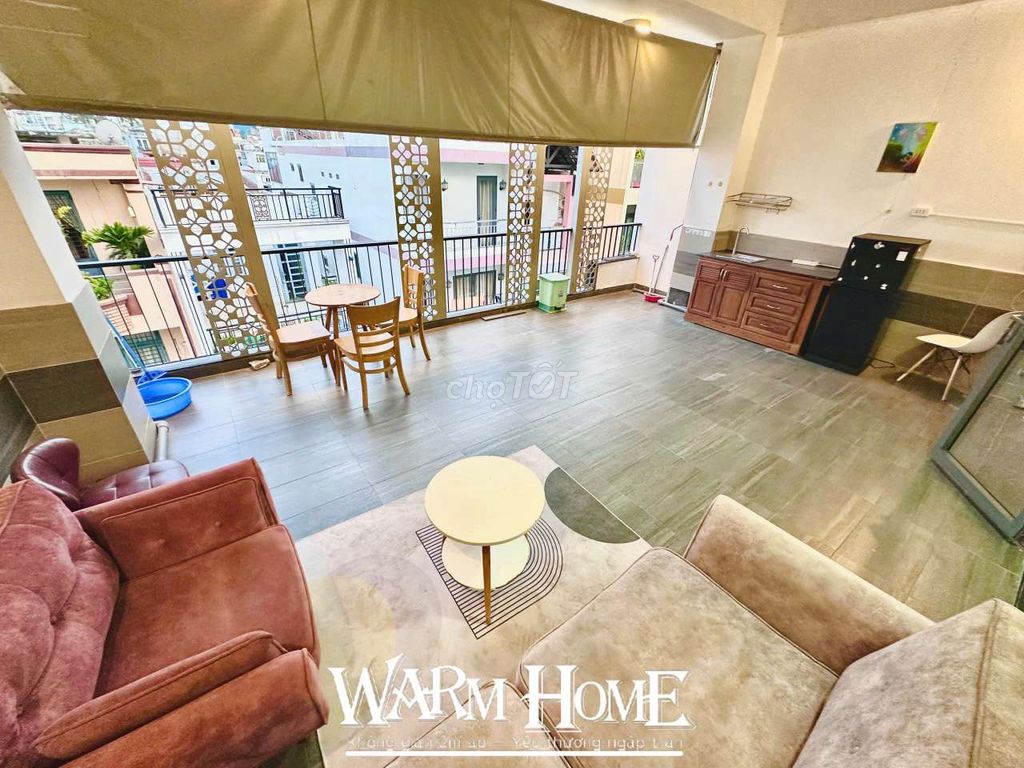 Căn hộ cho thuê 2PN 90m² ngay Lê Văn Sỹ, Quận 3 - Nội thất cao cấp, vào ở ngay!