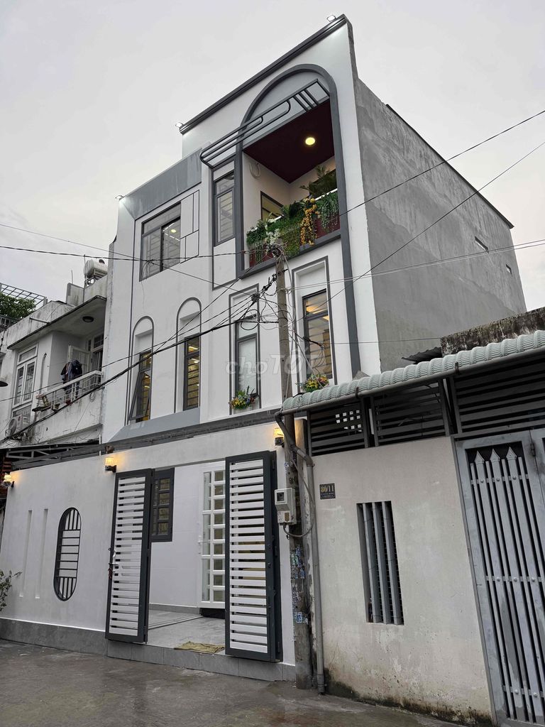 Nhà HXH Thạnh Xuân Q12 68m² giá 5.15 tỷ - Full nội thất sang trọng!