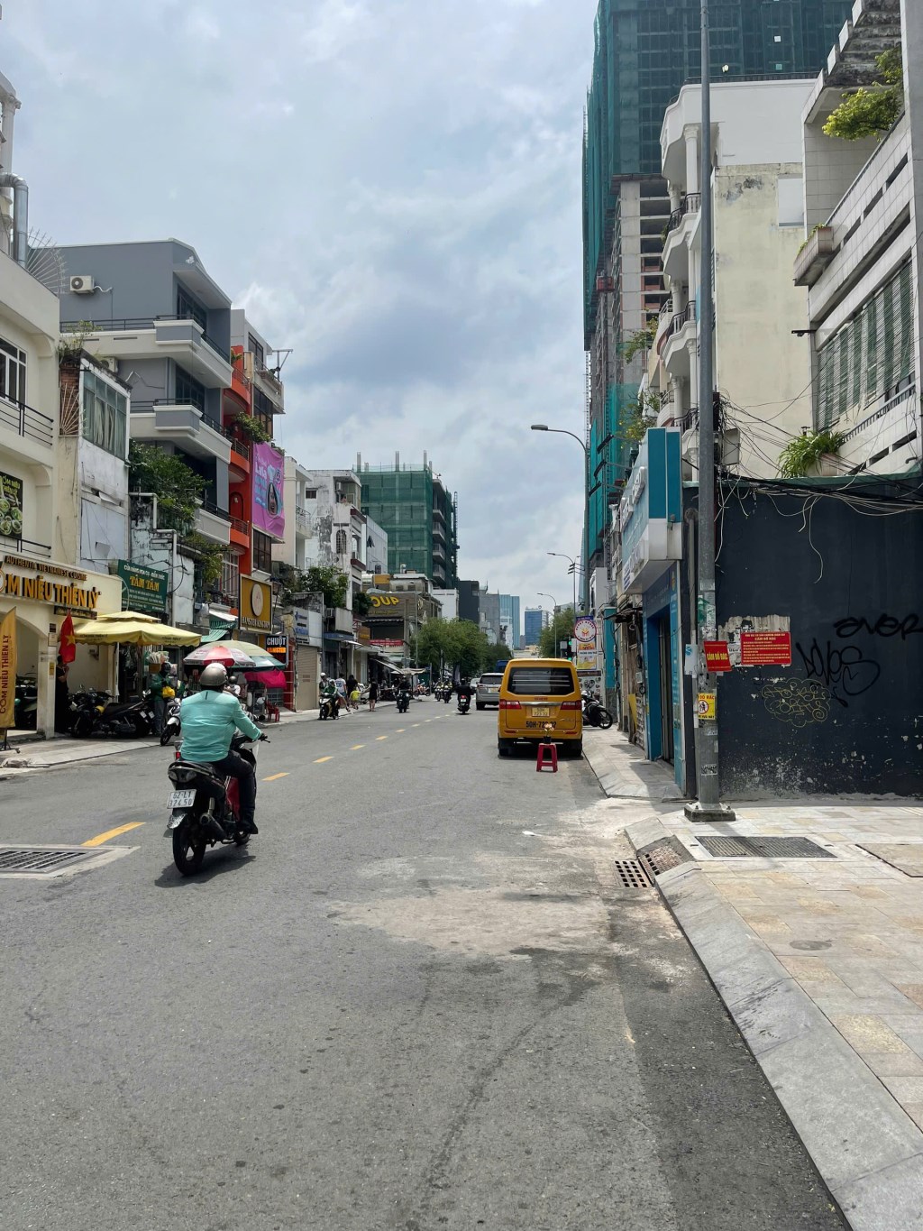 Nhà 2 mặt tiền Cô Giang, Quận 1, 92m² giá 45 tỷ - Đầu tư sinh lời ngay!