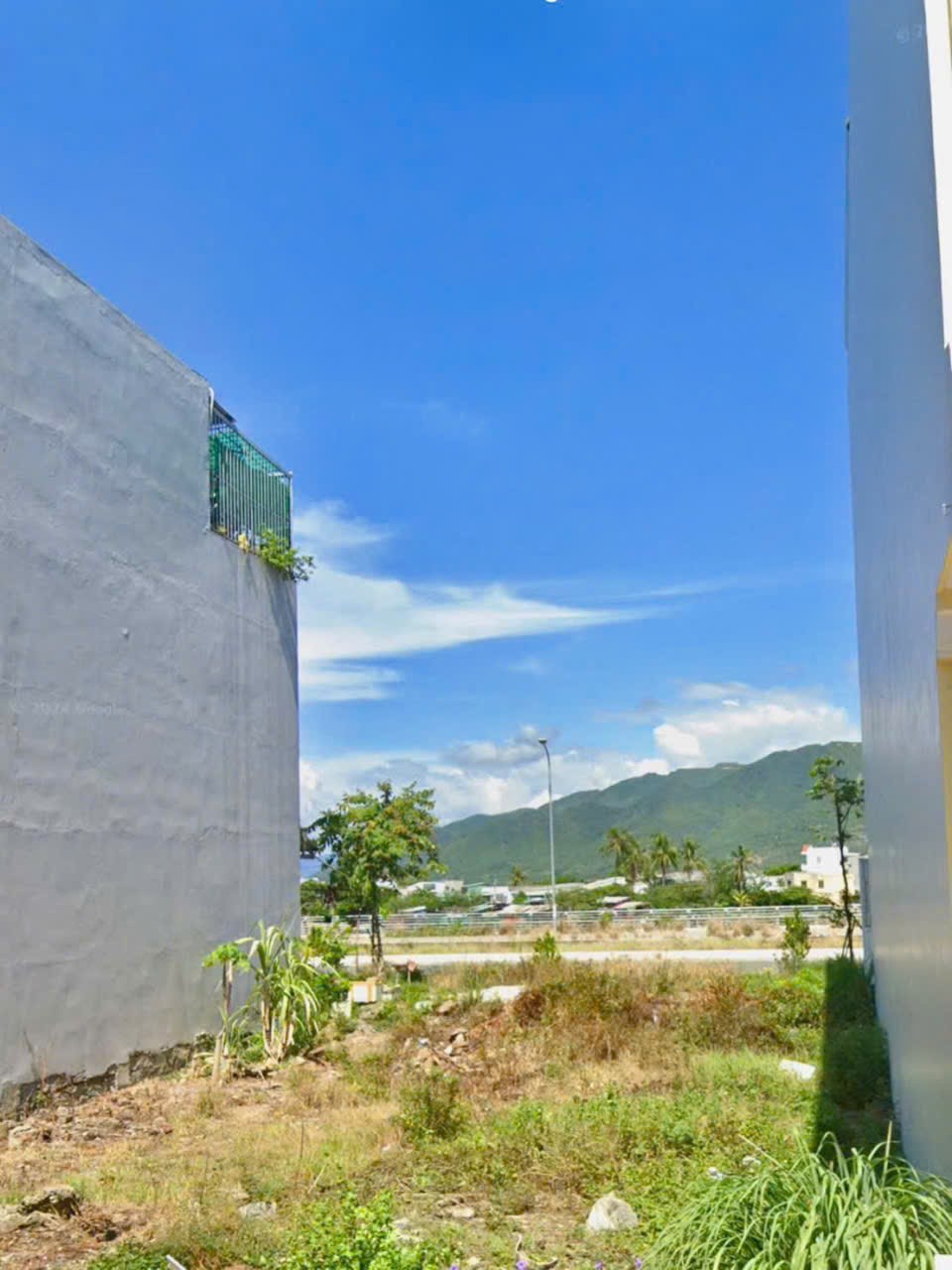 Bán lô đất KĐT Hà Quang 1 Nha Trang 88m² giá 8,8 tỷ - Đất 2 mặt tiền đường tiện lợi!