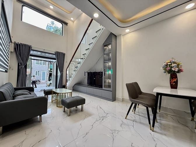 Nhà Mặt Tiền Kinh Doanh 60m² Dương Bá Trạc - Chỉ 8.4 Tỷ - Full Nội Thất